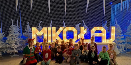 Powiększ grafikę: wizyta-w-wielkiej-fabryce-elfow-662665.jpg