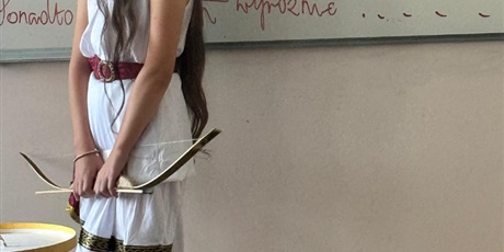 Powiększ grafikę: wokol-mitow-greckich-651773.jpg