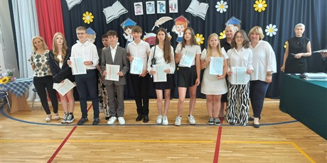 Powiększ grafikę: zakonczenie-roku-szkolnego-klas-iv-vii-630310.jpg