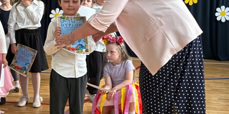 Powiększ grafikę: zakonczenie-roku-w-oddziale-przedszkolnym-628513.jpg