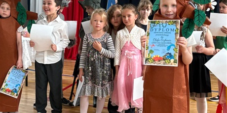 Powiększ grafikę: zakonczenie-roku-w-oddziale-przedszkolnym-628525.jpg
