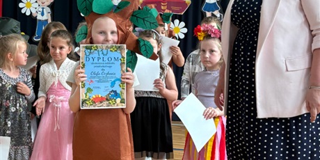 Powiększ grafikę: zakonczenie-roku-w-oddziale-przedszkolnym-628532.jpg