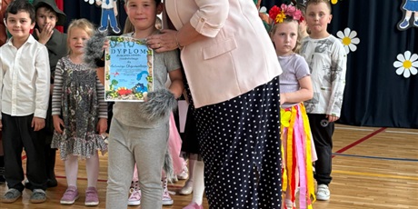 Powiększ grafikę: zakonczenie-roku-w-oddziale-przedszkolnym-628557.jpg