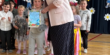 Powiększ grafikę: zakonczenie-roku-w-oddziale-przedszkolnym-628563.jpg
