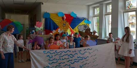 Powiększ grafikę: zlap-lato-za-reke-704585.jpg