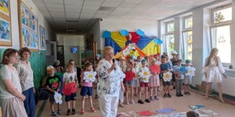 Powiększ grafikę: zlap-lato-za-reke-704589.jpg