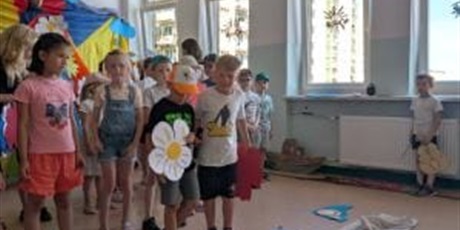 Powiększ grafikę: zlap-lato-za-reke-704596.jpg